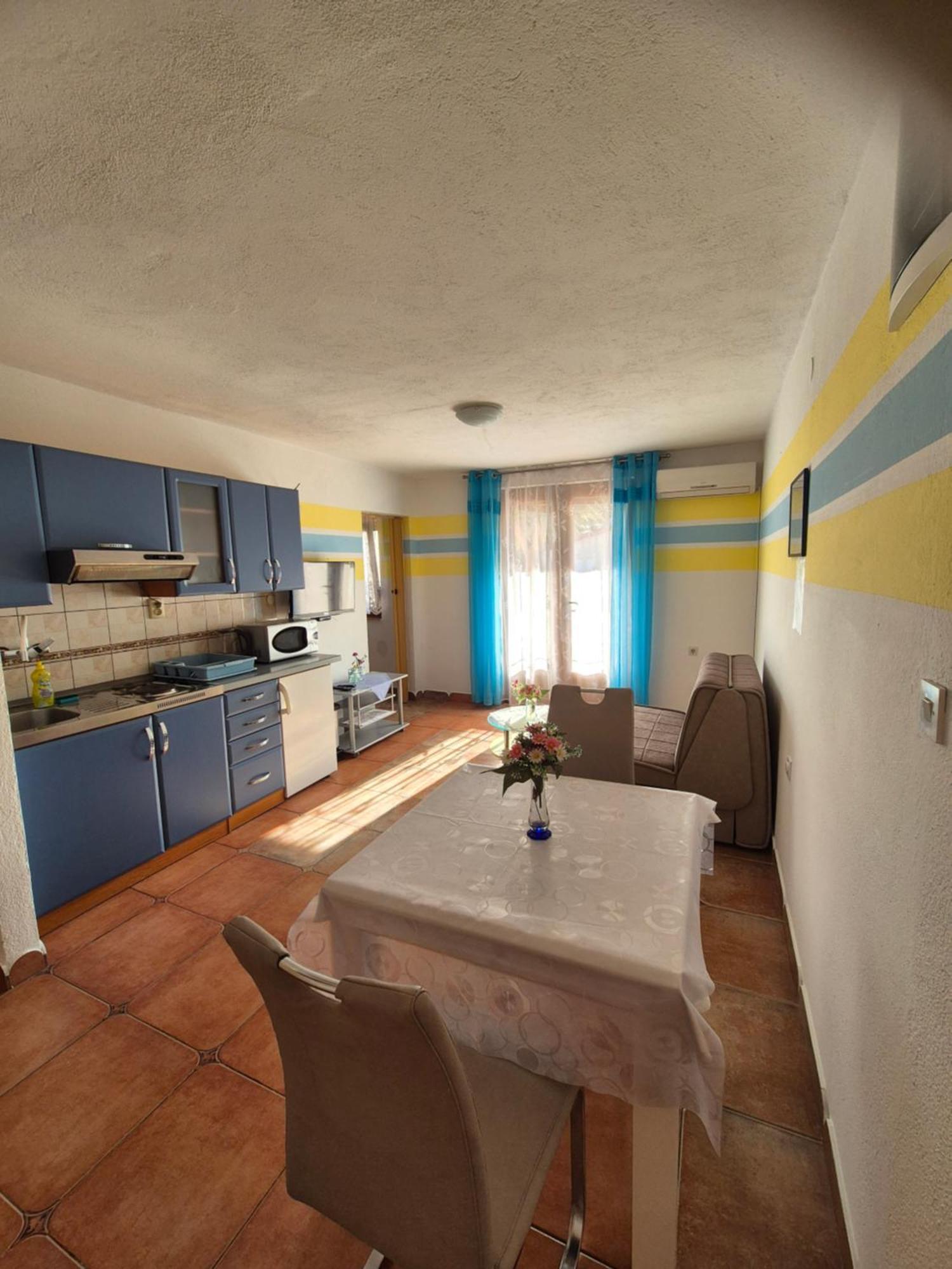 Apartmens Spiko 2 Hotel Hvar Town Exterior photo